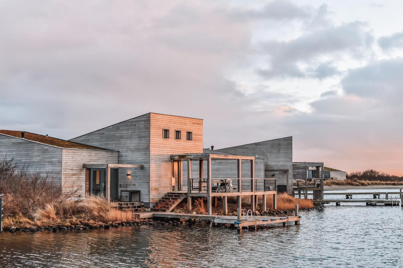 Oasis Punt-West Hotel & Beach Resort Ouddorp Exterior photo