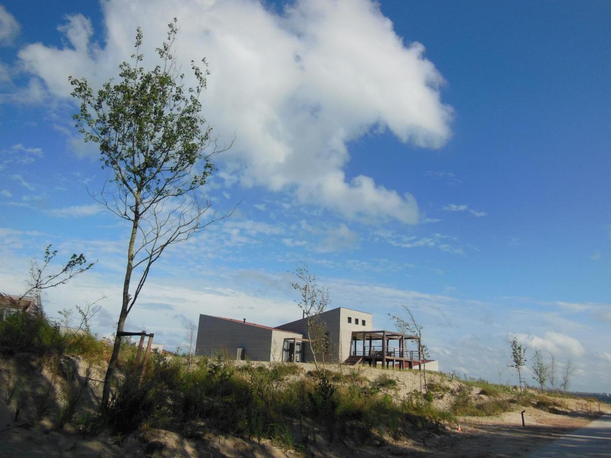 Oasis Punt-West Hotel & Beach Resort Ouddorp Exterior photo