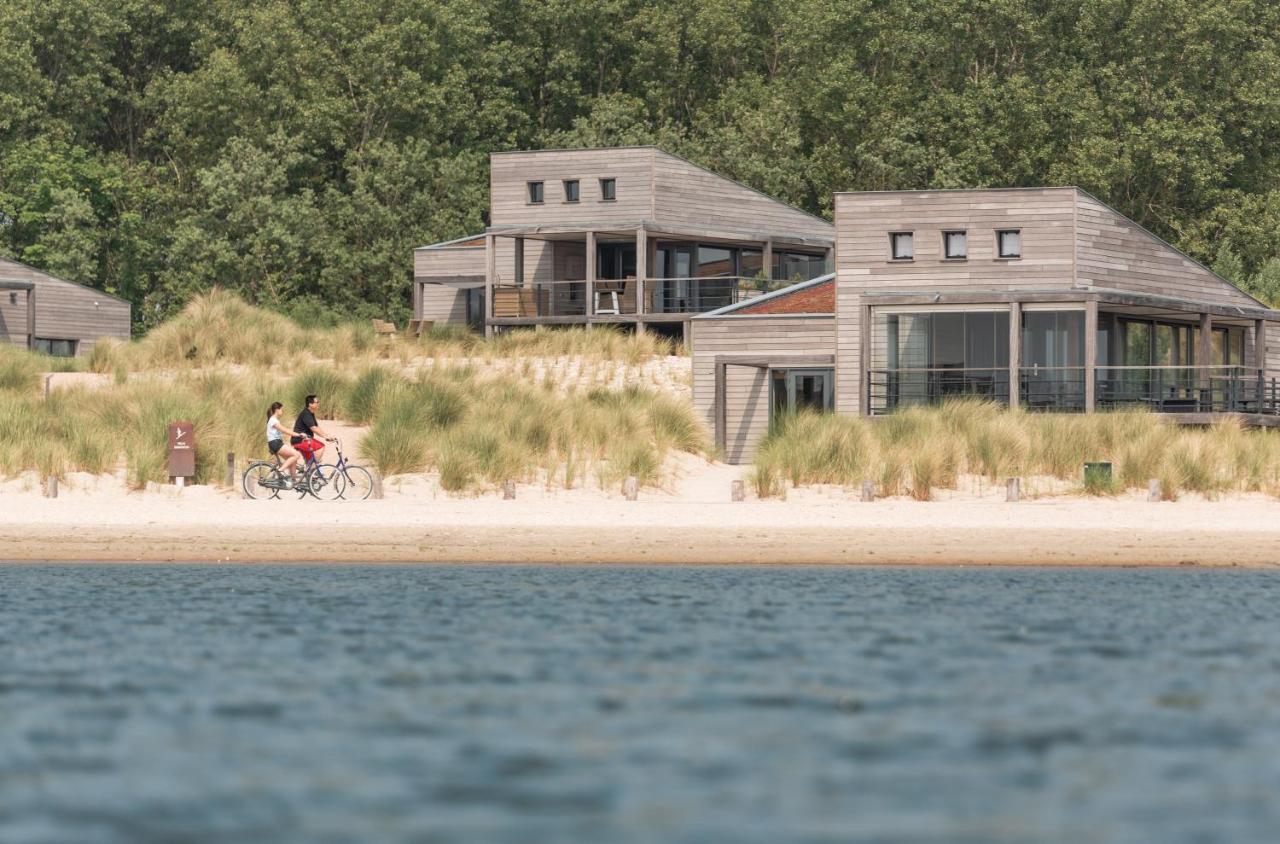 Oasis Punt-West Hotel & Beach Resort Ouddorp Exterior photo
